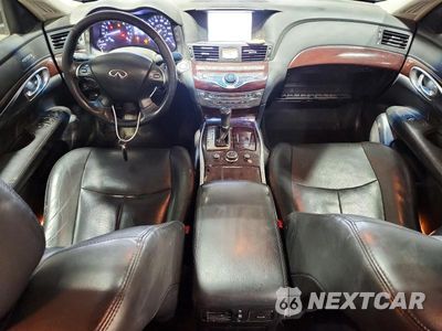 Zdjęcie 8 z 12 samochodu: 2015 INFINITI Q70 3.7 VIN:JN1BY1ARXFM561637 - miniatura