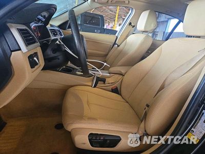 Zdjęcie 7 z 13 samochodu: 2012 BMW 328 I SULEV VIN:WBA3C1C51CF433875 - miniatura