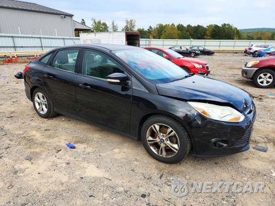 Czwarte zdjęcie samochodu z boku: 2014 FORD FOCUS SE VIN:1FADP3F28EL215936 - miniatura