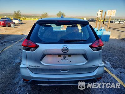 Zdjęcie 6 z 12 samochodu: 2017 NISSAN ROGUE S VIN:KNMAT2MV7HP535956 - miniatura
