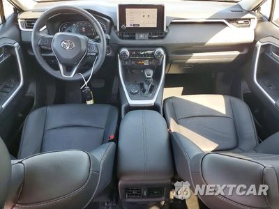 Zdjęcie 8 z 14 samochodu: 2023 TOYOTA RAV4 XLE PREMIUM VIN:2T3B6RFV4RW070379 - miniatura