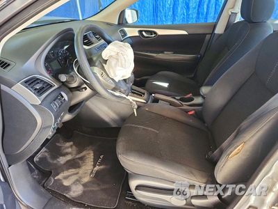 Zdjęcie 7 z 12 samochodu: 2016 NISSAN SENTRA S VIN:3N1AB7AP1GY288357 - miniatura