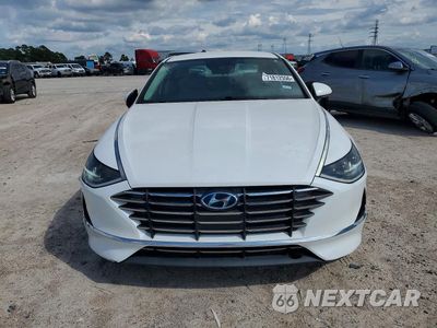 Piąte zdjęcie samochodu w środku: 2022 HYUNDAI SONATA SE VIN:5NPEG4JA2NH141372 - miniatura