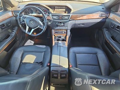 Zdjęcie 8 z 13 samochodu: 2013 MERCEDES-BENZ E 350 4MATIC VIN:WDDHF8JB5DA767753 - miniatura
