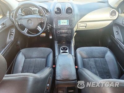 Zdjęcie 8 z 13 samochodu: 2007 MERCEDES-BENZ ML 350 VIN:4JGBB86E57A230637 - miniatura