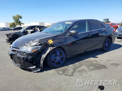 2016 TOYOTA CAMRY SE 4T1BF1FKXGU135135 - główne zdjęcie licytacji z USA - miniatura