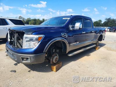 2017 NISSAN TITAN XD PLATINUM RESERVE 1N6BA1F49HN568619 - główne zdjęcie licytacji z USA - miniatura