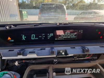 Zdjęcie 9 z 13 samochodu: 2011 TOYOTA PRIUS FOUR VIN:JTDKN3DU9B5290687 - miniatura