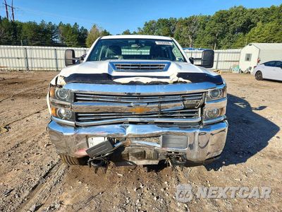 Piąte zdjęcie samochodu w środku: 2018 CHEVROLET SILVERADO K2500 HEAVY DUTY VIN:1GC1KUEY2JF183775 - miniatura