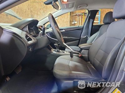 Zdjęcie 7 z 12 samochodu: 2018 CHEVROLET CRUZE LT VIN:1G1BE5SM8J7140600 - miniatura