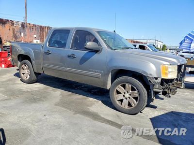 Czwarte zdjęcie samochodu z boku: 2007 GMC NEW SIERRA C1500 VIN:3GTEC13CX7G525940 - miniatura