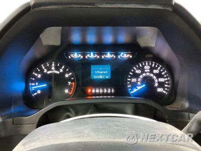 Zdjęcie 9 z 12 samochodu: 2017 FORD F150 VIN:1FTMF1C8XHKC30782 - miniatura