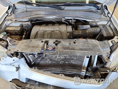 Zdjęcie 12 z 14 samochodu: 2007 HONDA PILOT EX VIN:2HKYF18427H532510 - miniatura