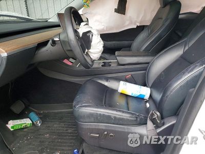 Zdjęcie 7 z 12 samochodu: 2025 TESLA MODEL Y VIN:7SAYGDEE2SF236358 - miniatura