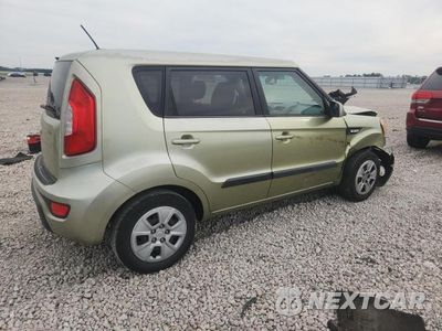Trzecie zdjęcie samochodu z tyłu: 2013 KIA SOUL BASE VIN:KNDJT2A54D7554592 - miniatura