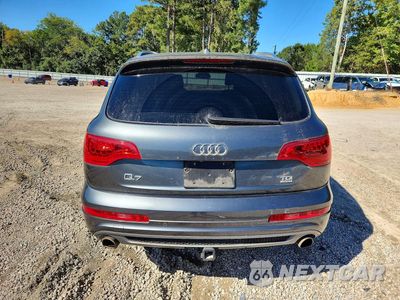 Piąte zdjęcie samochodu w środku: 2015 AUDI Q7 PREMIUM VIN:WA1WMAFE4FD022912 - miniatura