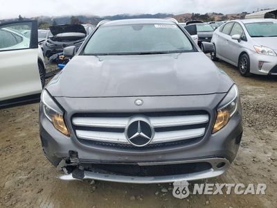 Piąte zdjęcie samochodu w środku: 2015 MERCEDES-BENZ GLA 250 4MATIC VIN:WDCTG4GB2FJ084939 - miniatura