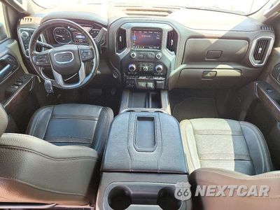 Zdjęcie 8 z 12 samochodu: 2021 GMC SIERRA K2500 DENALI VIN:1GT19RE7XMF215554 - miniatura