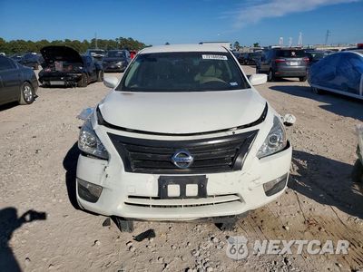 Piąte zdjęcie samochodu w środku: 2015 NISSAN ALTIMA 2.5 S VIN:1N4AL3AP4FC448750 - miniatura
