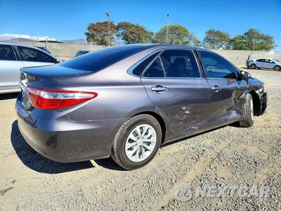 Trzecie zdjęcie samochodu z tyłu: 2015 TOYOTA CAMRY LE VIN:4T1BF1FK5FU918572 - miniatura
