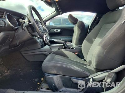 Zdjęcie 7 z 12 samochodu: 2018 FORD MUSTANG VIN:1FA6P8TH1J5182386 - miniatura