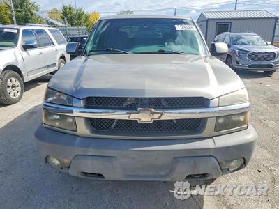 Piąte zdjęcie samochodu w środku: 2002 CHEVROLET AVALANCHE K1500 VIN:3GNEK13T82G226868 - miniatura