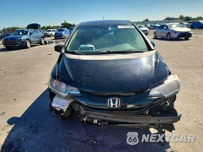 Piąte zdjęcie samochodu w środku: 2015 HONDA FIT LX VIN:3HGGK5H51FM715477 - miniatura