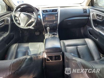Zdjęcie 8 z 13 samochodu: 2013 NISSAN ALTIMA 3.5 S VIN:1N4BL3AP4DN499011 - miniatura