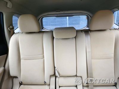 Zdjęcie 10 z 14 samochodu: 2016 NISSAN ROGUE S VIN:KNMAT2MV8GP723397 - miniatura