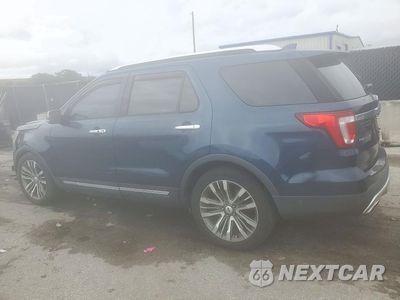 Drugie zdjęcie samochodu z przodu: 2017 FORD EXPLORER PLATINUM VIN:1FM5K8HT7HGD23442 - miniatura