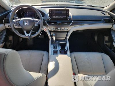 Zdjęcie 8 z 13 samochodu: 2018 HONDA ACCORD EX VIN:1HGCV1F49JA075842 - miniatura