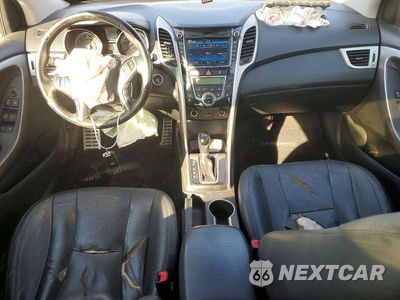 Zdjęcie 8 z 12 samochodu: 2013 HYUNDAI ELANTRA GT BASE VIN:KMHD35LE0DU121568 - miniatura