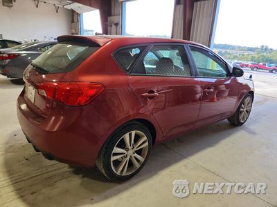 Trzecie zdjęcie samochodu z tyłu: 2011 KIA FORTE5 SX VIN:KNAFW5A33B5413113 - miniatura