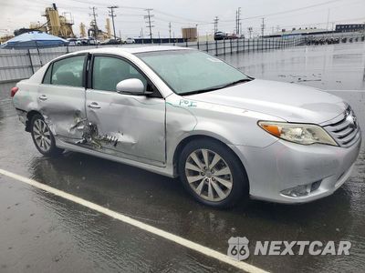 Czwarte zdjęcie samochodu z boku: 2011 TOYOTA AVALON LIMITED VIN:4T1BK3DB1BU423242 - miniatura