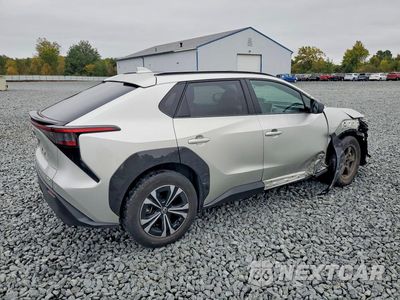 Trzecie zdjęcie samochodu z tyłu: 2024 TOYOTA BZ4X XLE VIN:JTMABACA3RA065604 - miniatura