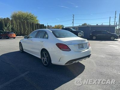 Trzecie zdjęcie samochodu z tyłu: 2015 MERCEDES-BENZ C 300 4MATIC VIN:55SWF4KB9FU006256 - miniatura