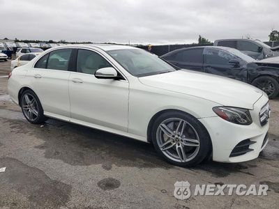 Czwarte zdjęcie samochodu z boku: 2018 MERCEDES-BENZ E 300 VIN:WDDZF4JB4JA487945 - miniatura