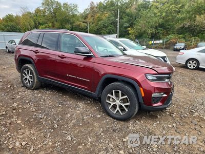 Czwarte zdjęcie samochodu z boku: 2024 JEEP GRAND CHEROKEE LIMITED VIN:1C4RJGBGXRC109472 - miniatura