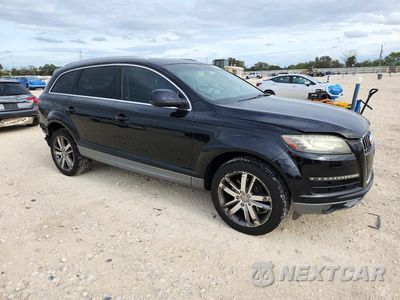 Czwarte zdjęcie samochodu z boku: 2010 AUDI Q7 PREMIUM PLUS VIN:WA1LYAFE0AD000292 - miniatura