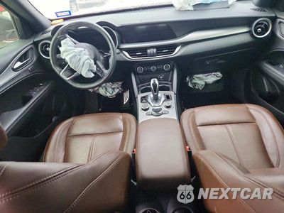 Zdjęcie 8 z 13 samochodu: 2024 ALFA ROMEO STELVIO TI VIN:ZASPAKBN7R7D70261 - miniatura