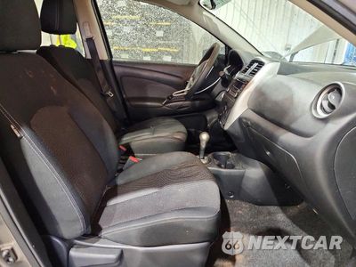 Zdjęcie 7 z 13 samochodu: 2016 NISSAN VERSA 1.6 SV VIN:3N1CN7AP1GL808229 - miniatura
