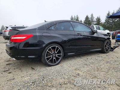 Trzecie zdjęcie samochodu z tyłu: 2010 MERCEDES-BENZ E 550 VIN:WDDKJ7CBXAF045169 - miniatura