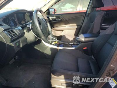 Zdjęcie 7 z 12 samochodu: 2015 HONDA ACCORD SPORT VIN:1HGCR2F56FA039181 - miniatura