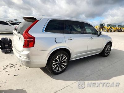 Trzecie zdjęcie samochodu z tyłu: 2022 VOLVO XC90 T5 MOMENTUM VIN:YV4102CK6N1794479 - miniatura