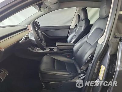 Zdjęcie 12 z 14 samochodu: 2022 TESLA MODEL Y VIN:7SAYGDEE1NF387017 - miniatura