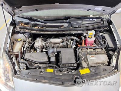 Zdjęcie 11 z 12 samochodu: 2010 TOYOTA PRIUS II VIN:JTDKN3DU8A0104827 - miniatura