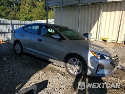 Czwarte zdjęcie samochodu z boku: 2020 HYUNDAI ELANTRA SEL VIN:5NPD84LF7LH567864 - miniatura