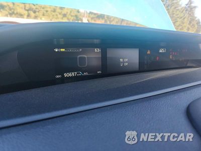 Zdjęcie 9 z 13 samochodu: 2022 TOYOTA PRIUS PRIME XLE VIN:JTDKAMFP9N3211351 - miniatura