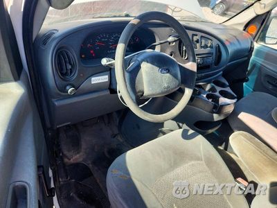Zdjęcie 8 z 12 samochodu: 2006 FORD ECONOLINE E250 VAN VIN:1FTNS24W26DA75116 - miniatura