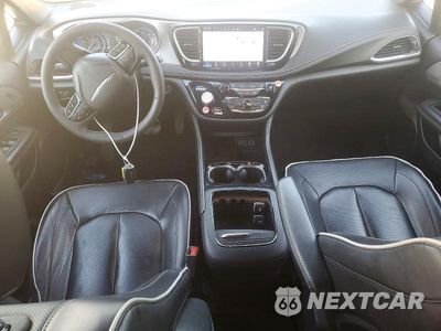 Zdjęcie 8 z 13 samochodu: 2025 CHRYSLER PACIFICA LIMITED VIN:2C4RC1GG7SR514735 - miniatura